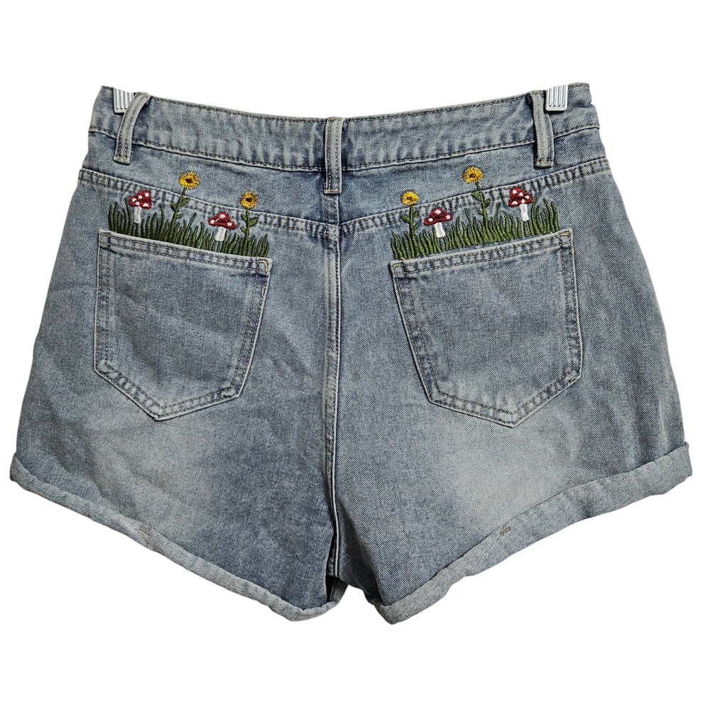 Mushroom Embroidered Whimsical Cottagecore Whimsigoth Romwe Denim Shorts Women L